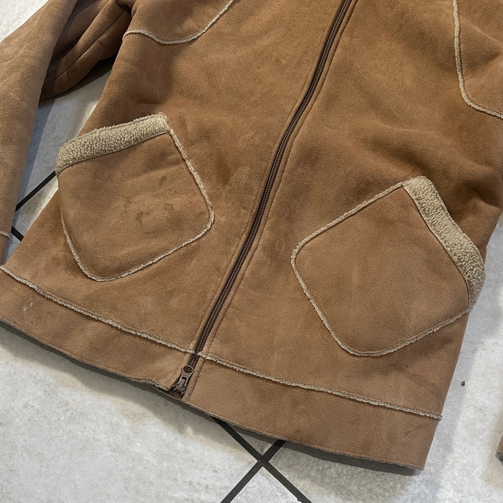 Patagonia Women’s Shearling Fleece Hoody‎ - Picture 3 of 11